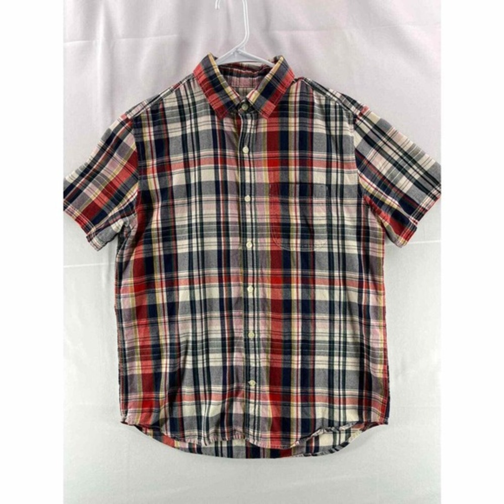 Gap Mens Button Down Shirt M Red Plaid Standard Fit Short Sleeve Collared Pocket